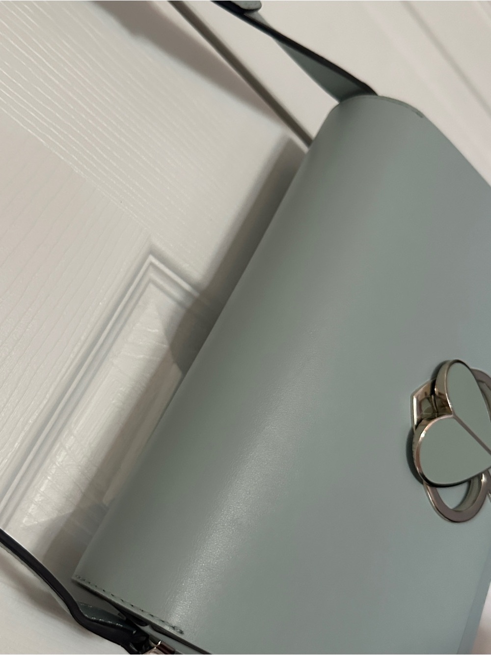 Kate Spade Nicola Twistlock crossbody in mint - Picture 6 of 11